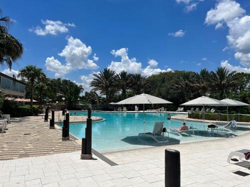 Brand new lux townhome close to Disney photo 13