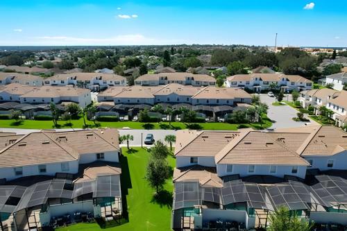 Stunning 5 bedroom house near Disney photo 44