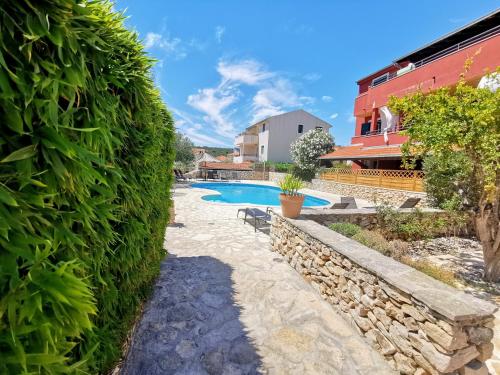 Πισίνα στο ή κοντά στο Luxurious 2 bedroom apartment with terrace and pool