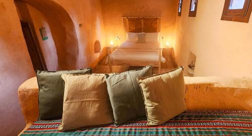 Postel nebo postele na pokoji v ubytování Bait Al Aali Guesthouse