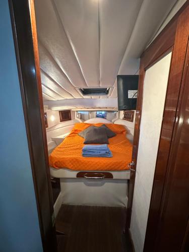 Ένα ή περισσότερα κρεβάτια σε δωμάτιο στο PM Molo Trapezoidale Palermo 6 Posti Letto