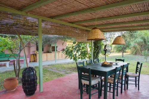 Lefkada's Bohemian Cottage