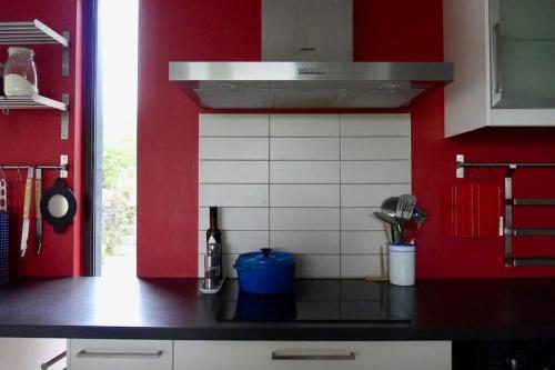 Photo de la galerie de l'établissement Maison d’architecte 5 p sur les rives du Jaudy, à Langoat