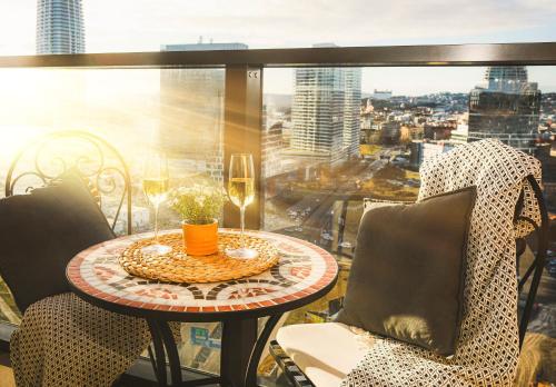 Χώρος καθιστικού στο SAG 20th floor Klingerka residence castle view Free parking Free wifi