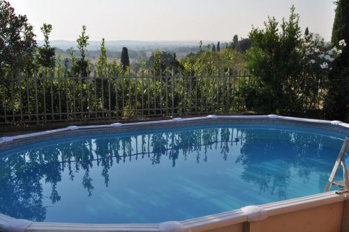 Piscine de l'établissement Villetta in Collina Toscana ou située à proximité