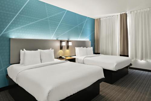 Katil atau katil-katil dalam bilik di Comfort Suites Fort Worth North Fossil Creek