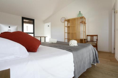 Postel nebo postele na pokoji v ubytování Casa moderna y confortable en el corazón del Empordà
