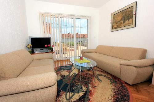 Apartments with parking space Opric, Opatija - 7744