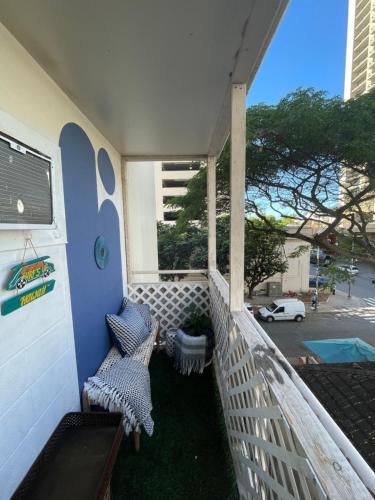 Stylish studio near Kuhio Beach_3