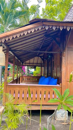Κήπος έξω από το Unzipp Bungalows Gili Air