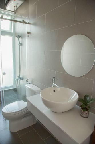 Koupelna v ubytování Căn hộ 2 phòng ngủ view đẹp gần trung tâm