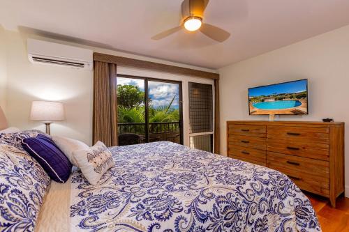 Postel nebo postele na pokoji v ubytování Upscale Wailea! 2-2 with Ocean View