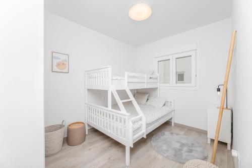 Virgen Terrace Apartment Estepona