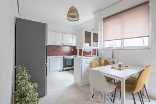 Open -view Apartment, YGEIA Hospital