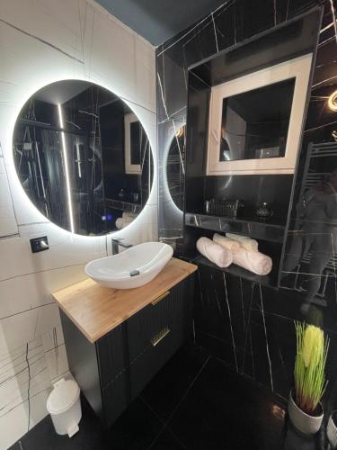 Ένα μπάνιο στο Ideal Residence