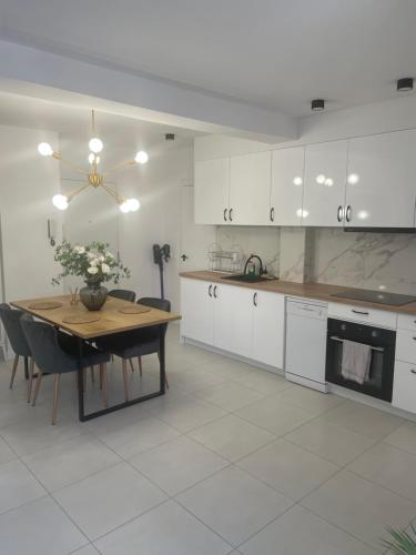 Nowoczesny Apartament przy plaży Terra La Matta