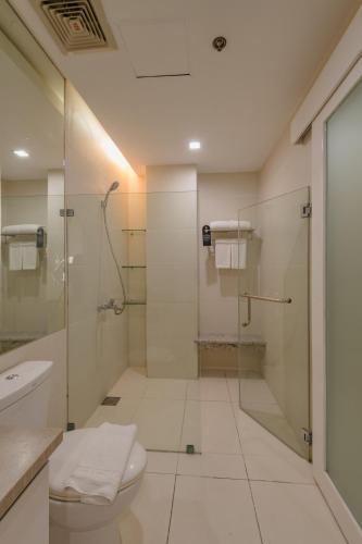 Sta Barbara Residence Hotelにあるバスルーム