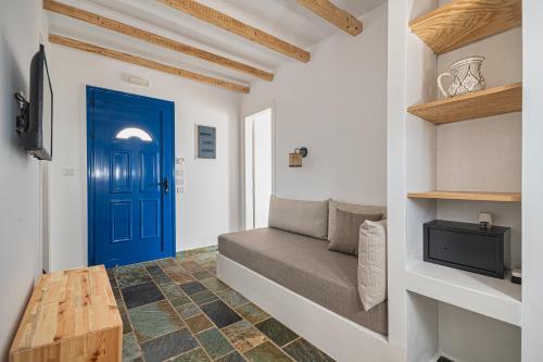 A television and/or entertainment centre at Bella Vista Stegna