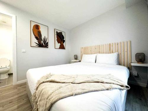 Pena Apartments - A by MTH