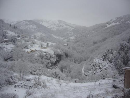 Gîte "Lo Fédou d'Antraigues sur Volane" v zimě