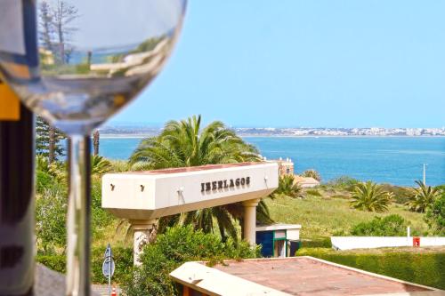 Apartamento 2 quartos junto à praia D. Ana