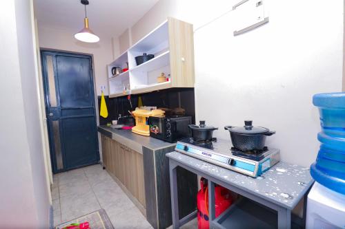 Cuina o zona de cuina de The Sleek Spaces