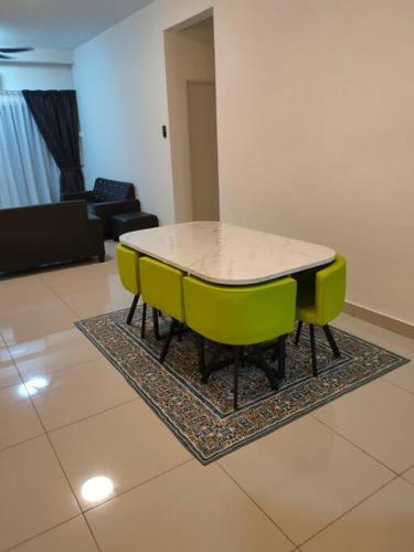Χώρος καθιστικού στο Alstenor Homestay