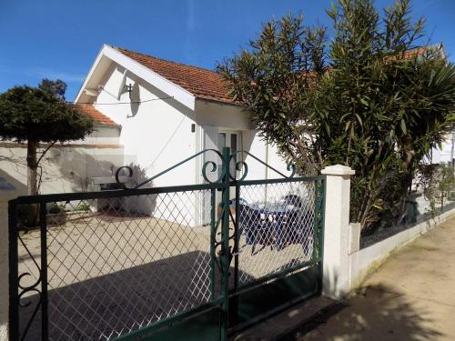 Ronce-les-Bains - EMPLACEMENT TOP pour cette RONCOISE RÉNOVÉE - COEUR
