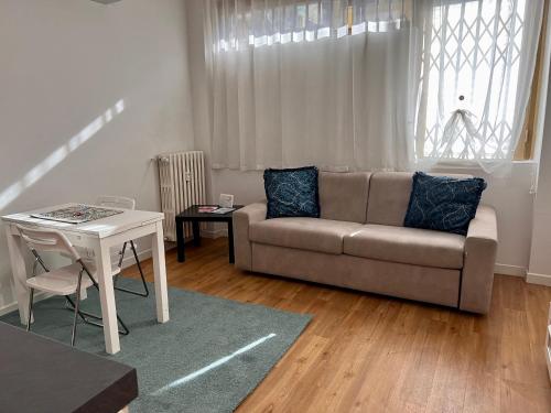CUTE FLAT - BEST PRICE - Wi Fi - AC - TV