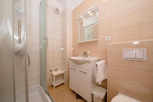 Et badeværelse på Tomulić Jasna i Miljenko