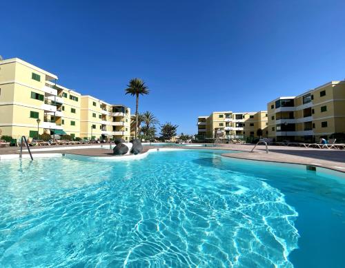 Las Olas Sun