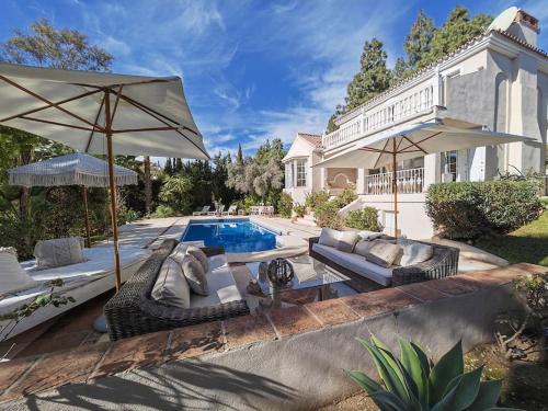 Villa Perla close to beach with a private pool