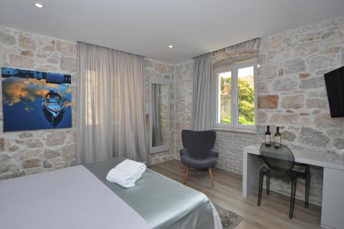 Bernardi Rooms 2