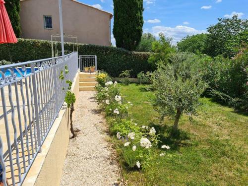 Photo de la galerie de l'établissement Dream vacation in authentic provencal house, à Cotignac