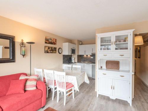 Appartement pour 6 pers. proche des pistes de ski - FR-1-296-375