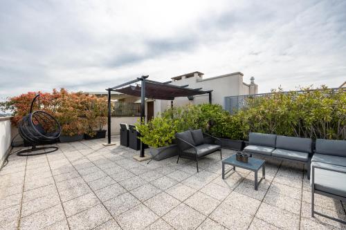 Bocconi's Nest - Close to Duomo with terrace