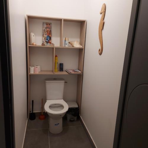 Bilik mandi di NidBleu17 maison entière Océan et campagne