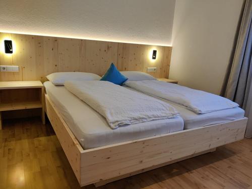 Ένα ή περισσότερα κρεβάτια σε δωμάτιο στο Residence Klementhof