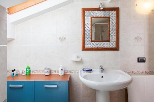 A bathroom at La Terrazza sul Mare
