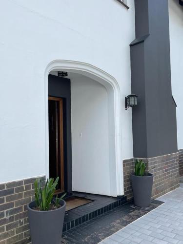 B&Bが所在する建物