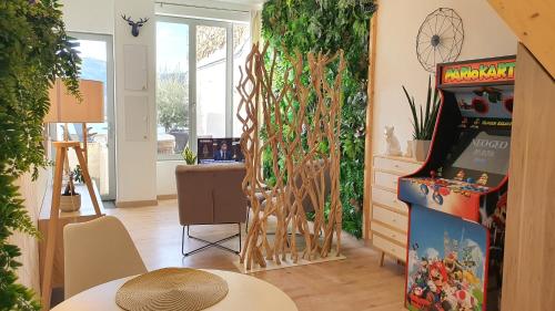 Photo de la galerie de l'établissement Maison jacuzzi, hammam et sauna, à Saint-Vallier