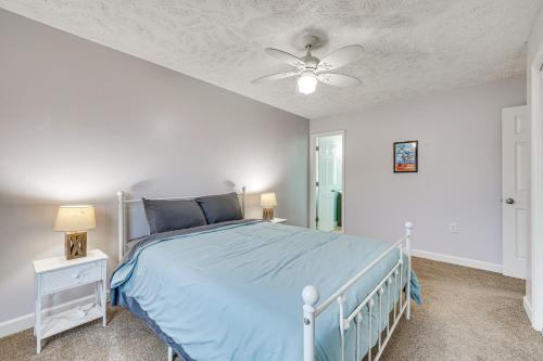 A bed or beds in a room at Hubert Home Rental with Patio, Near Hammocks Beach!