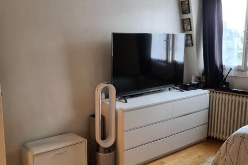 Photo de la galerie de l'établissement Cosy studio in the Heart of Paris / Marais, à Paris