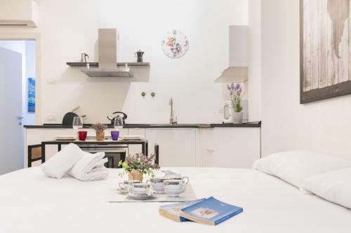 Easylife - Milano - Magolfa 1 N8 - Navigli