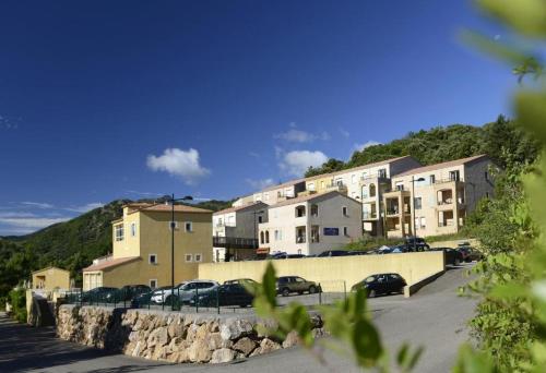 Appartement T2 - PMR à 750 Mètres de la Station Thermale d'Avène (34)