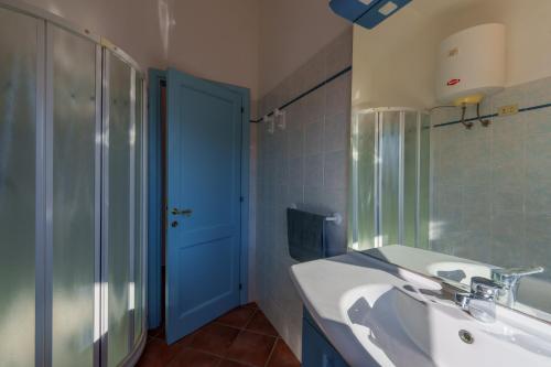 Ένα μπάνιο στο Appartamento Figari