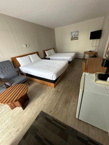 Motel Carleton Sur Merにあるテレビまたはエンターテインメントセンター