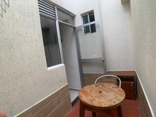 Φωτογραφία από το άλμπουμ του Apartaestudio en a Milla de oro, restaurantes, Centros comerciales, clínica Keralty σε Ibagué