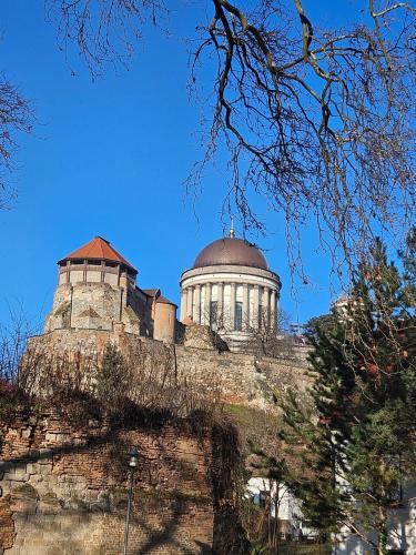 a building with a dome on top of a hill at Szent István koronája in Esztergom