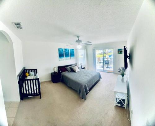 Comfortable House with hot tub close to Disney photo 22